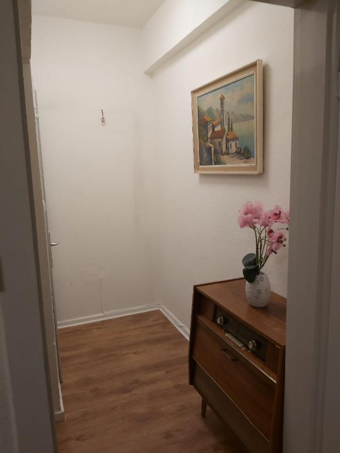 1 Zimmerwohnung Mit Kueche, Balkon Und Badezimmer In Duesseldorf Apartmen エクステリア 写真